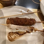 串かつ 玉家 - 串カツには玉ねぎが入って居らず　気を抜くと衣だけ食べてしまいますε-(´∀｀; )