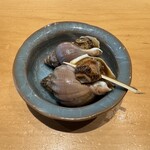 鮨トキドキ串 海老虎 - 磯つぶ貝の煮付け