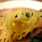 Garew - 喉越しの良い平打ち麺！