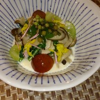 古今 本店 - 季節野菜のサラダ