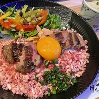 馬刺しと焼き鳥 グルマン三年坂 - 