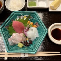 京都祇園 天ぷら八坂圓堂 - マグロとヒラメ、イカ