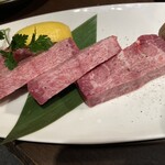 炭火ほるもん ひとすじ 本店 - 