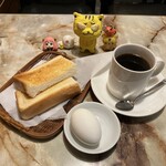 タカラ喫茶店 - トーストと玉子モーニング　400円(税込)