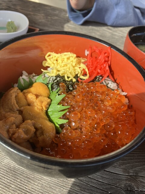 Kaisen-don Totoya - Nishi Maizuru/Seafood | Tabelog
