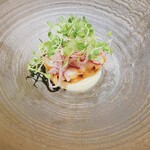 むら上 - シロカワカジキ、マイクロクレソン、にんにくのソース