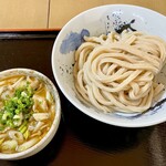 Inakaudon Tetsu - 「貝ダシ肉汁うどん」(1000円)です