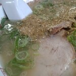 江ちゃんラーメン - ゴマが…♪～(´ε｀ )