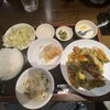 Shanhai Tei - 【回鍋肉定食800円】
                （回鍋肉、羽付餃子×2、ライス、スープ、サラダ、お新香、杏仁豆腐）
                ※ご飯は、大盛無料。スープはお代わり無料。