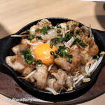 しらすくじら 極 - 和牛ホルモン鉄板