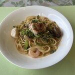 トミズダイナー - ズワイガニのトマトクリームパスタ