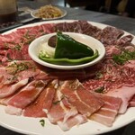 Sumibiyakiniku Gyuuhan - なんたらセット　¥3,000弱くらい