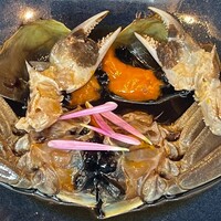 中国飯店 富麗華 - 上海蟹の紹興酒漬け