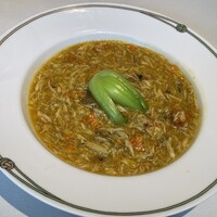 中国飯店 富麗華 - 上海蟹肉あんかけ　ふかひれの姿見込