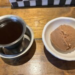 Hana - マサラコーヒーのブラックは失敗  ( ˟ ⌑ ˟ )ﾆｶﾞｲ