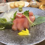 沖縄ダイニング 琉歌 - 美らマグロの刺身