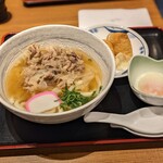 香川 さぬき麺業 - 肉うどん いなりセット＋温泉玉子トッピング