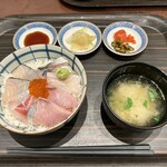 Senju Ippo Ippo - 海鮮丼