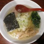 北海飯店 白純 - 塩ラーメンのアップ