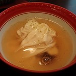 馳走なかむら - 湯葉とハス蒸しの餡かけ
