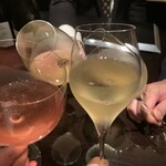 カーヴドシャンパーニュ ディヴァン - 