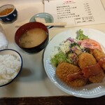 お食事処アケミ - 