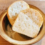 Odoruyouni - 自家製パン