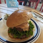 OCEAN'S DINER - ハンバーガー1130円