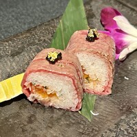 名古屋焼肉きらく - 肉寿司