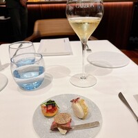 ザ モメンタム バイ ポルシェ - 