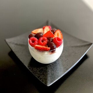 アルノー・ラエール パリ_0