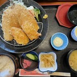御食事処 多久膳 - アジフライとカキフライ定食1480円