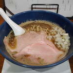 横濱丿貫 - 濃密煮干・デスメタル 1200円