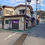 うどん むらまつ - 外観！店の向かいが駐車場！