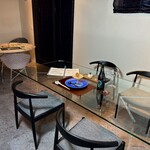 越前かに料理 鹿島 - [洋冷前菜]   セイコと地野菜のマリアージュ
[洋温前菜]   セイコのビスク
[中華]   ヌーベルシノワセイコの春巻き
[かに]   セイコの身だし
[かに]   超絶熱々セイコグラタン
[和食]   セイコの真丈
[そば]   鹿島オリジナルセイコの越前おろしそば
[ご飯]   手炙り手巻き寿し（セイコ＆本日のネタで）
[デザート]   自家製オリジナルデザート