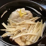 日本料理 新茶家 - 菱蟹の蟹真薯と名残の松茸の椀物