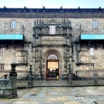 Parador de Santiago de Compostela - パラドール・サンティアゴ・デ・コンポステーラの玄関