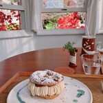 サロン ド テ メルクルディ - 