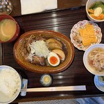 ごはんや燁 - 豚の角煮定食
