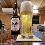 Nihon Ryouri Shinchaya - 瓶ビールで再会を祝し乾杯