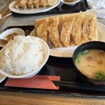 中野坂上 大竹餃子 - 焼き餃子定食