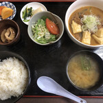 阿槽坊 - 料理写真:モツ煮込み定食