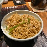 饗 くろ喜 - 和え玉鴨を混ぜたところ。決して食べかけではありません