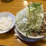 濃厚煮干とんこつラーメン 石田てっぺい - 