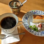 カントリーストア - 料理写真:コーヒー＆ケーキ