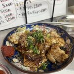 蒸し豚専門店 隕石 - 
