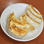 美山飯店 - 焼きギョウザ（５５０円）２０２３年１１月