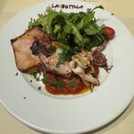 ラ・ベットラ・ダ・オチアイ - 前菜 ヤリイカのグリル辛いトマトソース