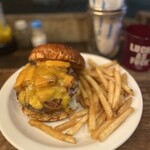 THE GREAT BURGER - 