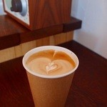 ワンルームコーヒー - テイクアウトは店内よりお安い。